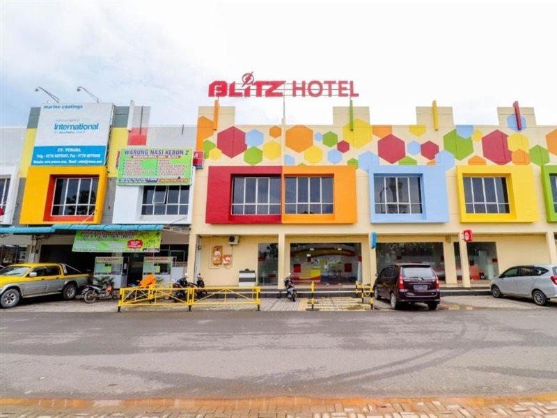Hotel Blitz Batam Exterior foto