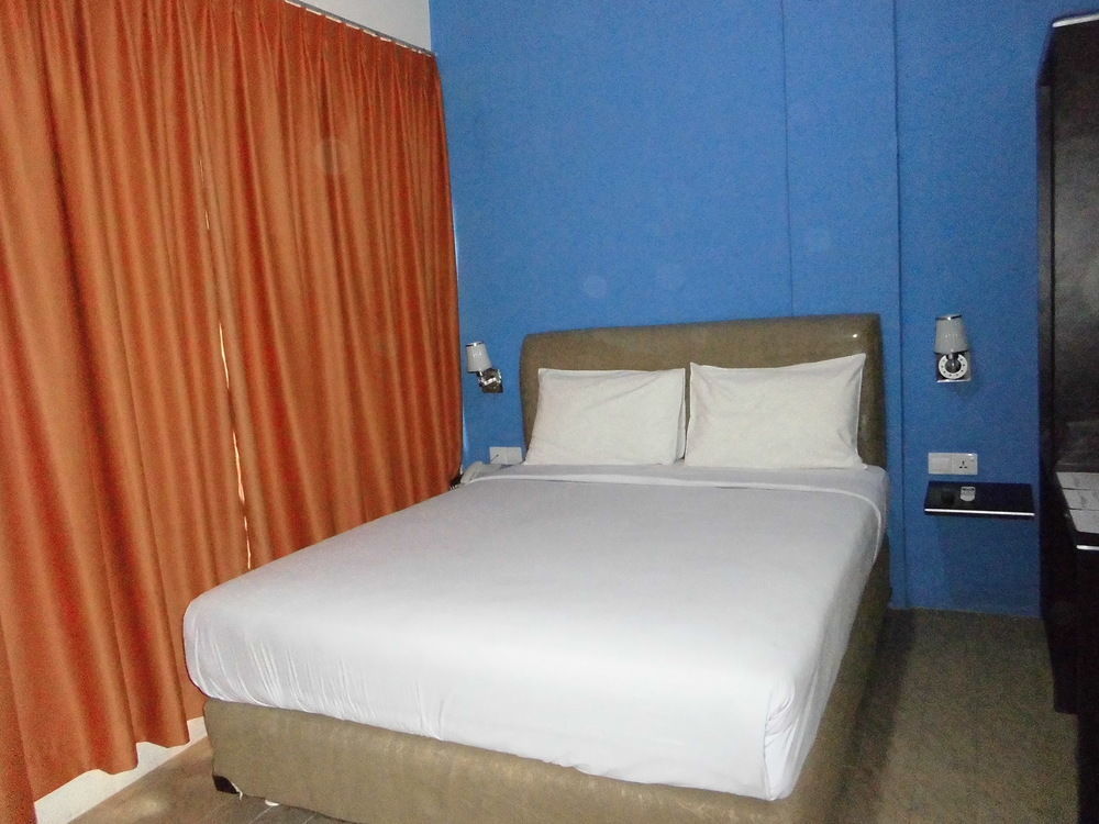 Hotel Blitz Batam Exterior foto