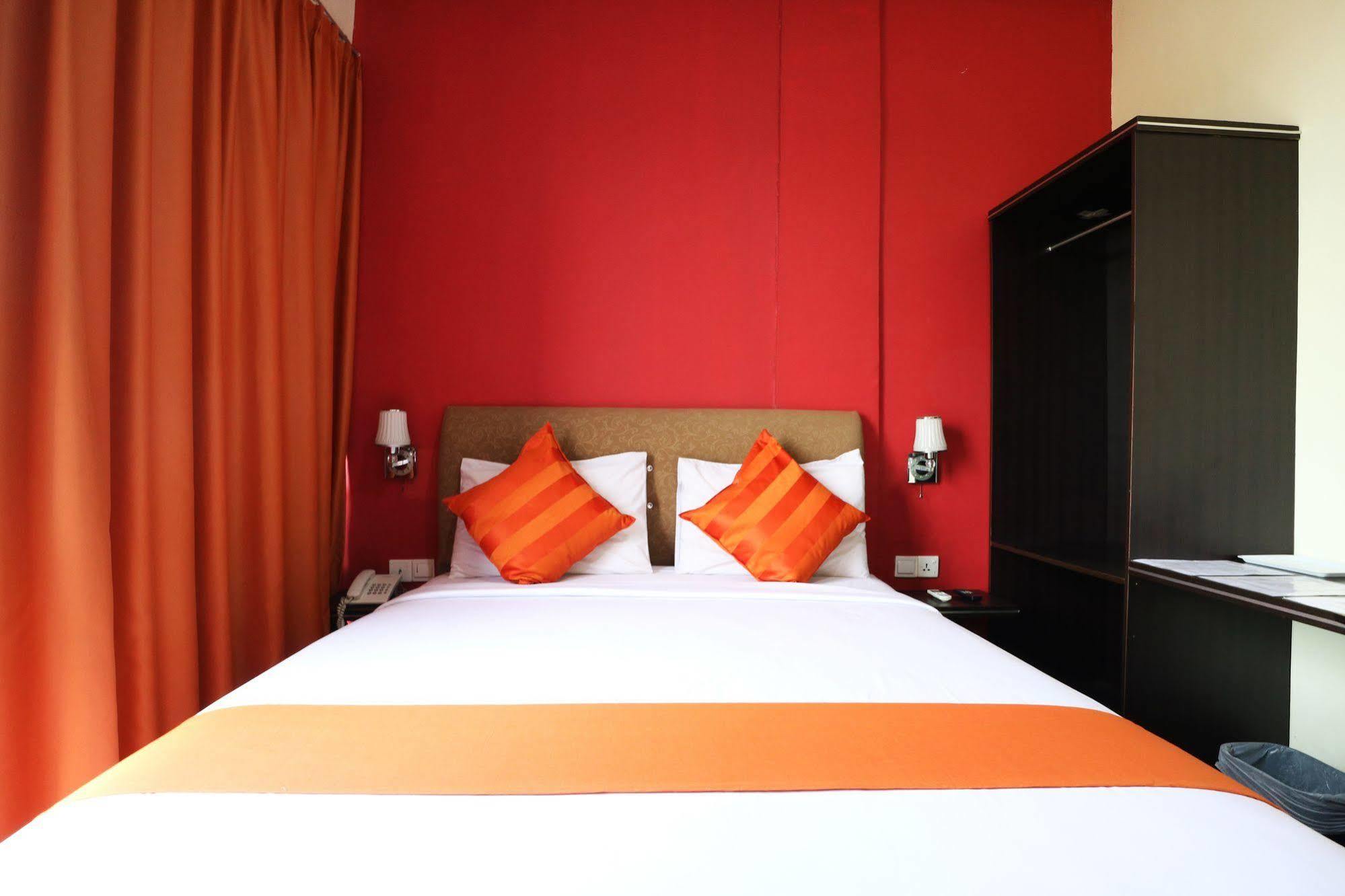 Hotel Blitz Batam Exterior foto